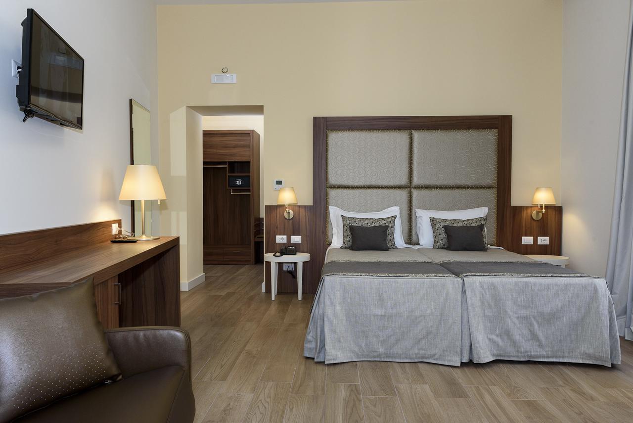 Navona Luxury Guesthouse Рим Экстерьер фото