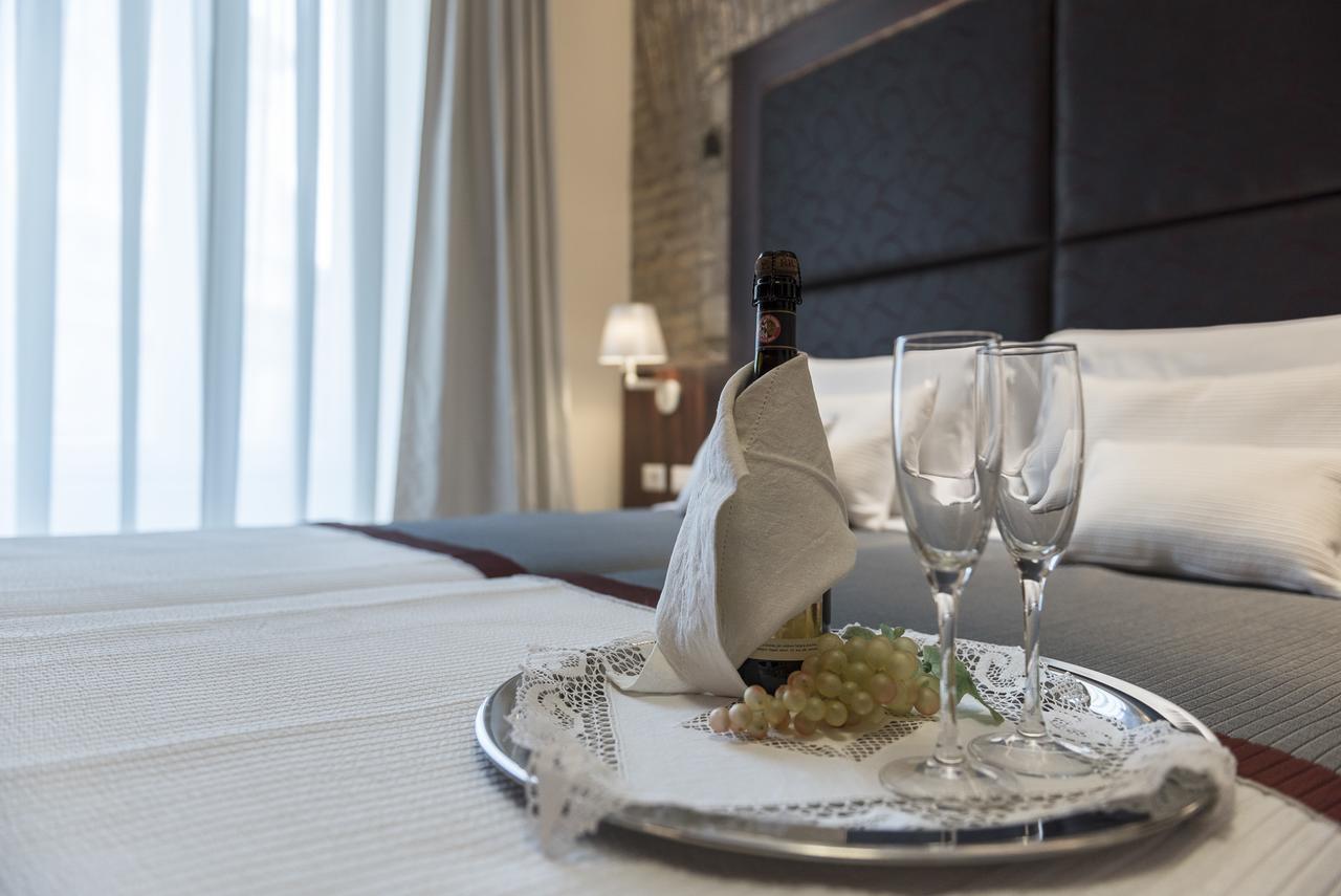 Navona Luxury Guesthouse Рим Экстерьер фото