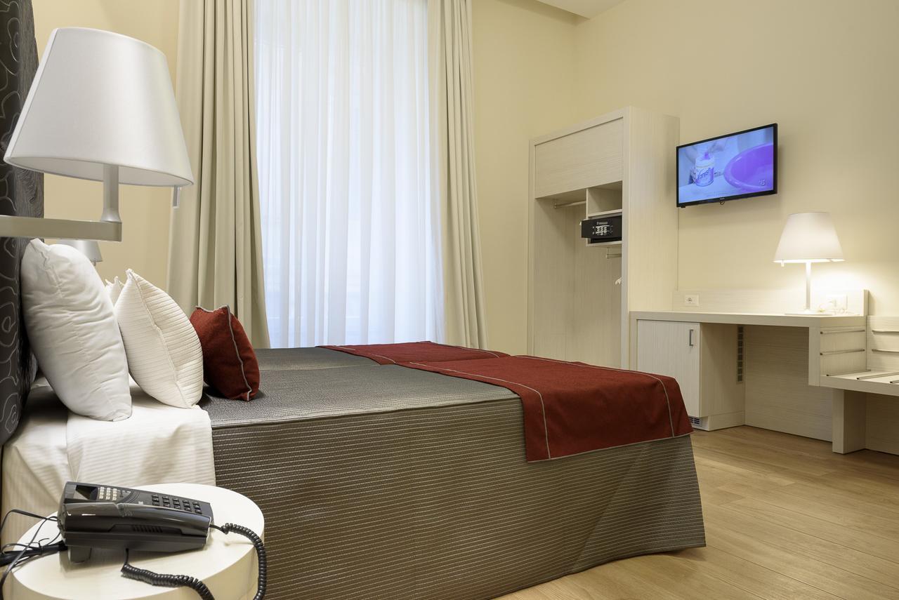 Navona Luxury Guesthouse Рим Экстерьер фото