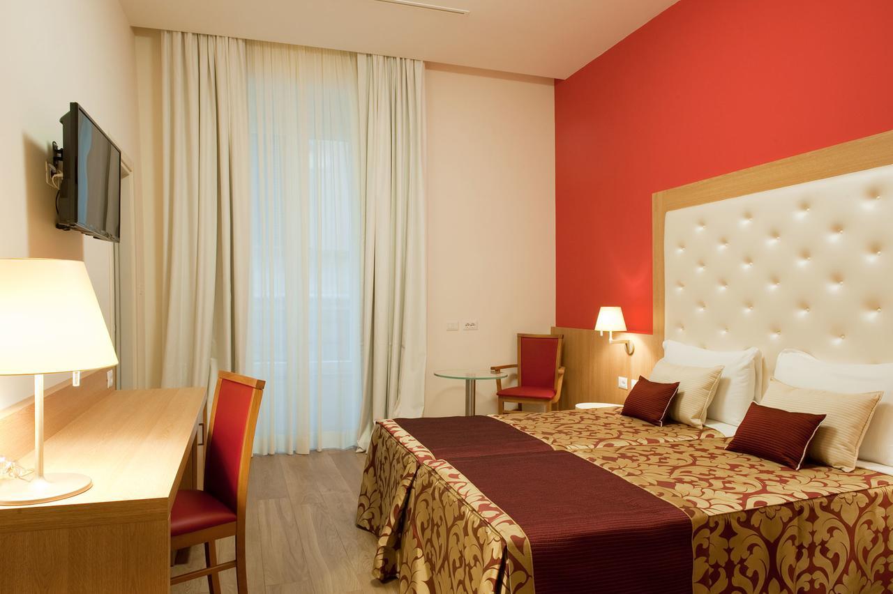 Navona Luxury Guesthouse Рим Экстерьер фото