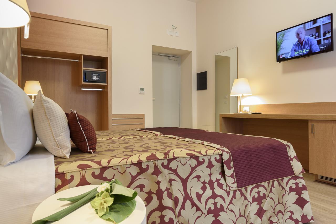 Navona Luxury Guesthouse Рим Экстерьер фото