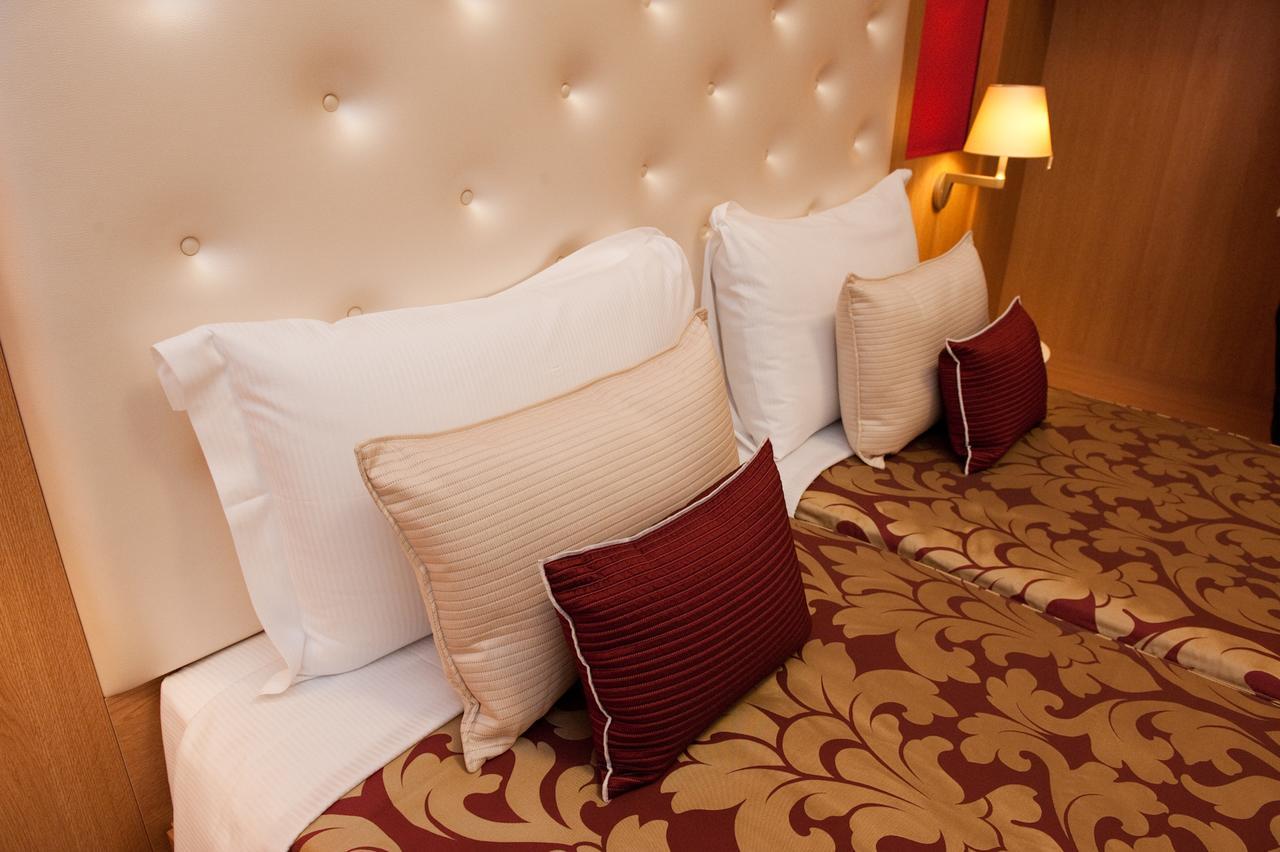 Navona Luxury Guesthouse Рим Экстерьер фото