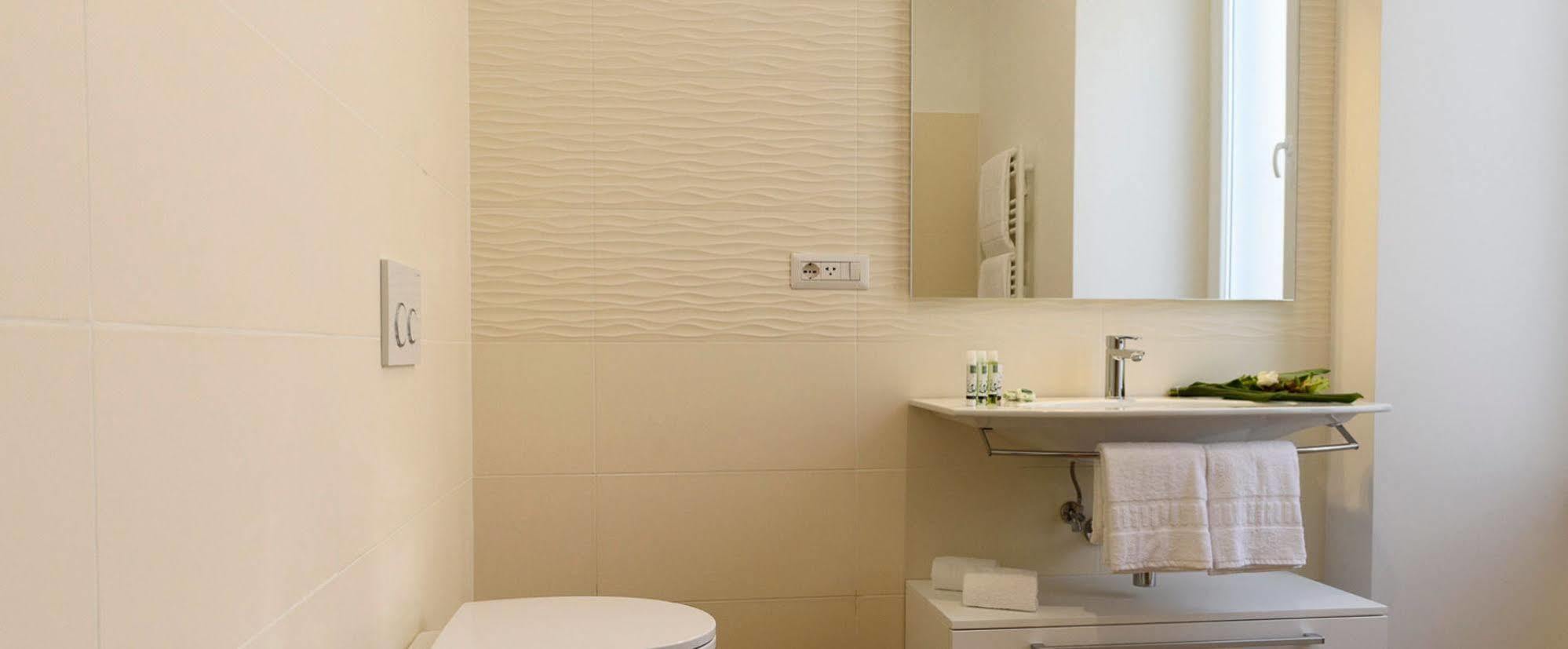Navona Luxury Guesthouse Рим Экстерьер фото